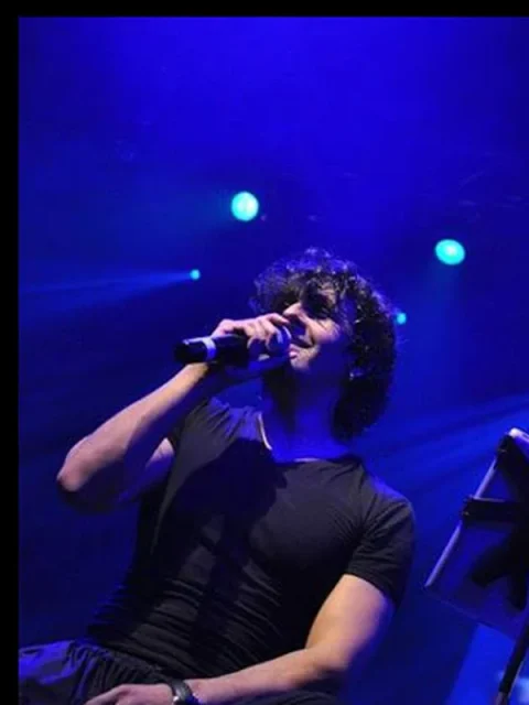 Sonu Nigam Live in Concert - artist portrait